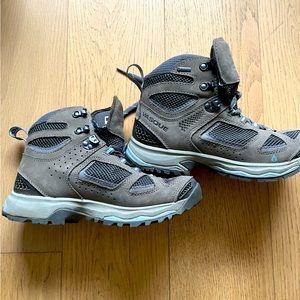 Vasque hiking boots